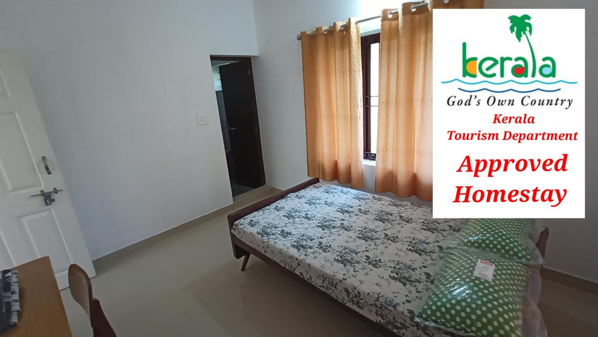 Space Villa Homestay Irimbranallur Bagian luar foto