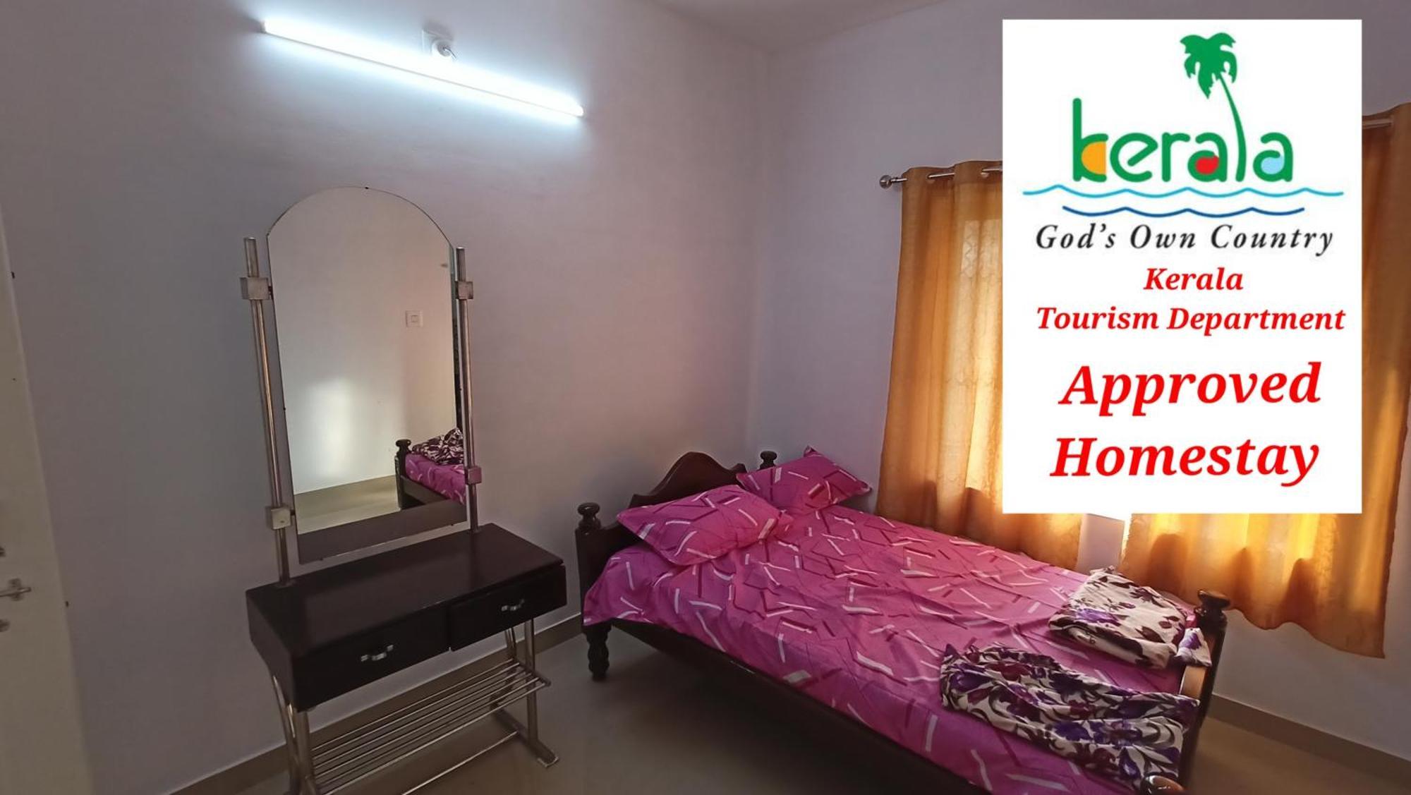 Space Villa Homestay Irimbranallur Bagian luar foto